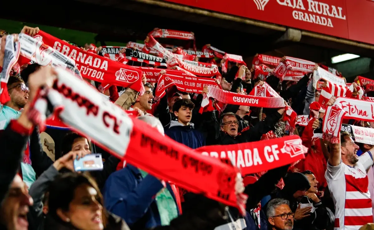 FC Juarez owners poised to buy newly-promoted La Liga team