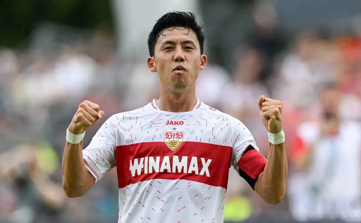 Liverpool look to complete shock deal for Wataru Endo