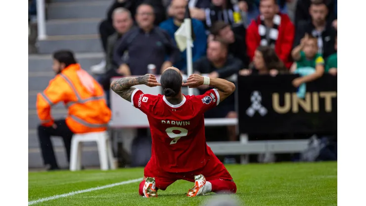 Football – FA Premier League – Newcastle United FC v Liverpool FC NEWCASTLE-UPON-TYNE, ENGLAND – Sunday, August 27, 2023: Liverpool s Darwin Nunez celebrates after scoring the first equalising goal during the FA Premier League match between Newcastle United FC and Liverpool FC at St James Park. NEWCASTLE-UPON-TYNE St James Park TYNE AND WEAR ENGLAND PUBLICATIONxNOTxINxUK Copyright: xDavidxRawcliffex P2023-08-27-Newcastle_Liverpool-70

