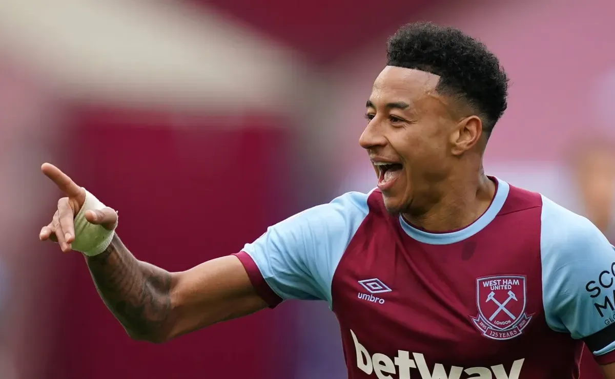 Jesse Lingard one step away from returning to West Ham