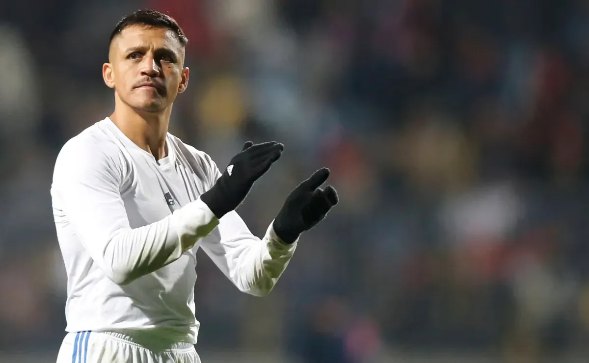 Alexis Sanchez has medical mystery, Chile boss provides update