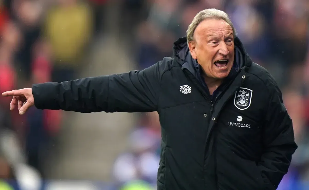 Neil Warnock to manage last Huddersfield game on Wednesday