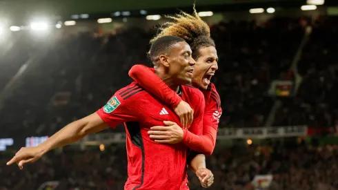 Man United dispatches Palace to begin League Cup defense