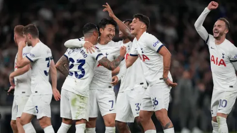 Tottenham go second after last gasp win over nine man Liverpool