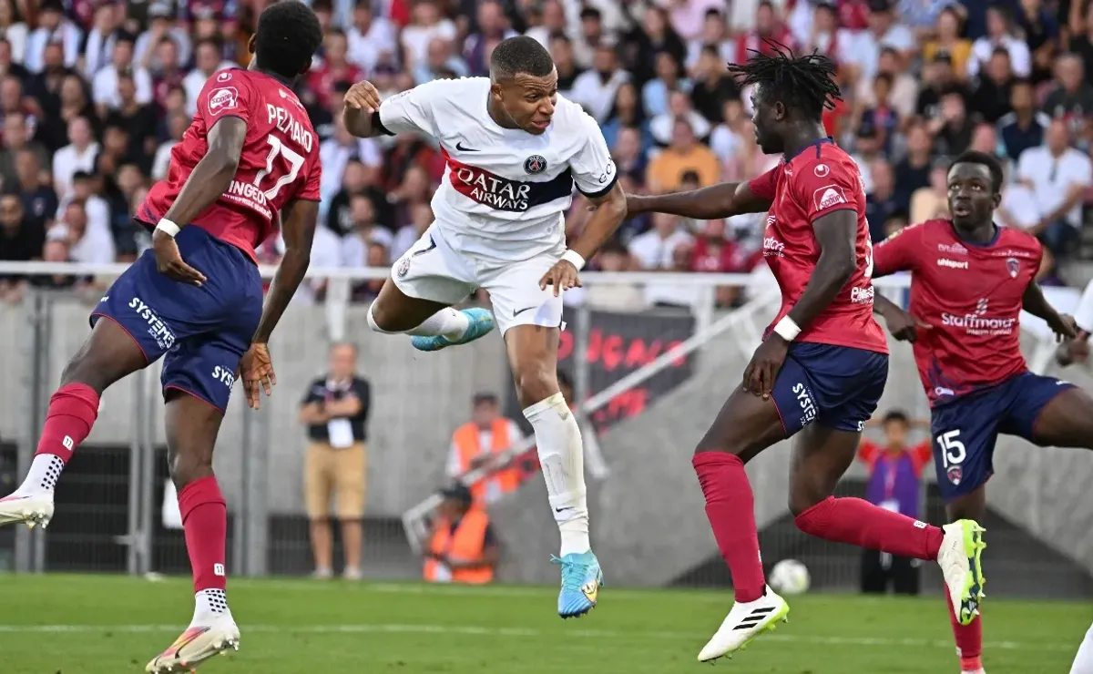 PSG coach attributes failure to  beat Clermont to unusual factor