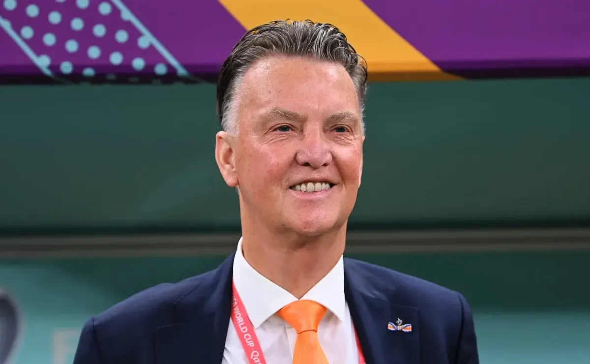 Ex-Netherlands boss Louis Van Gaal back at Ajax in another role