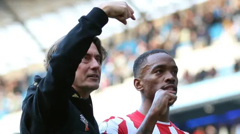 Brentford boss Frank says Toney 'happy to stay' as clubs lurk