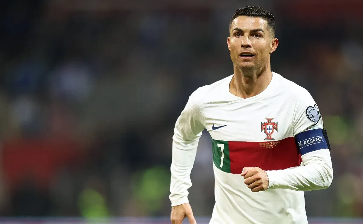 Ex-Portugal boss reveals post Qatar radio silence from Ronaldo