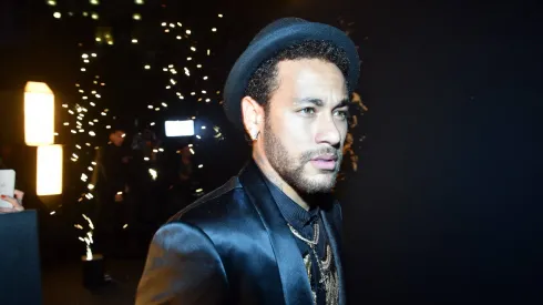 Neymar criticized for prioritizing partying over his soccer career