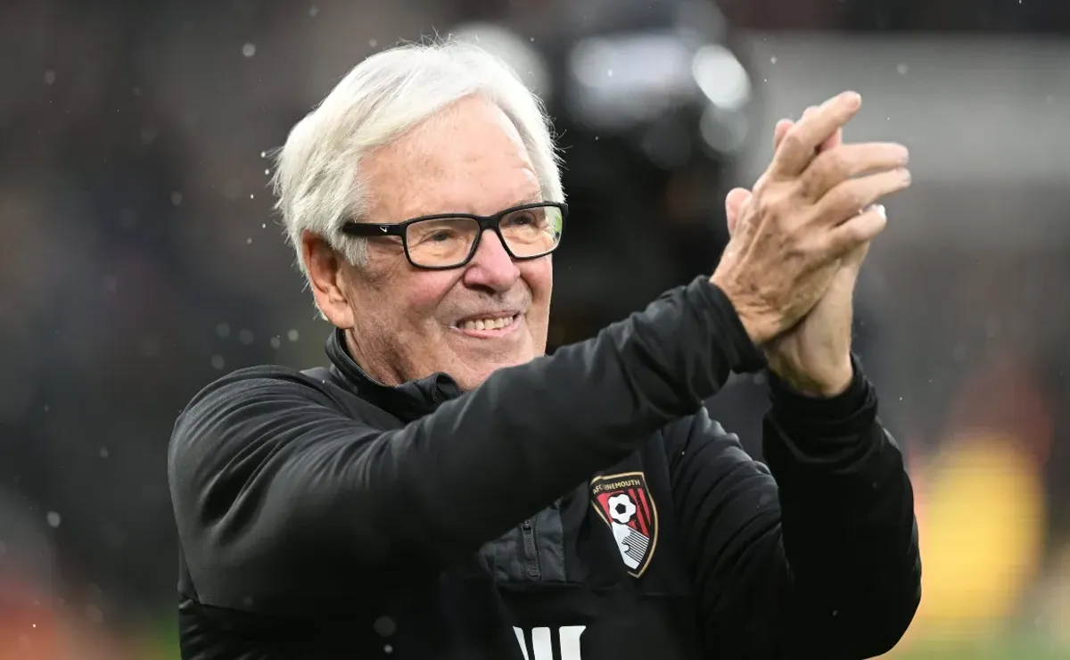 Bournemouth's US owner gets approval to invest in  Scottish club