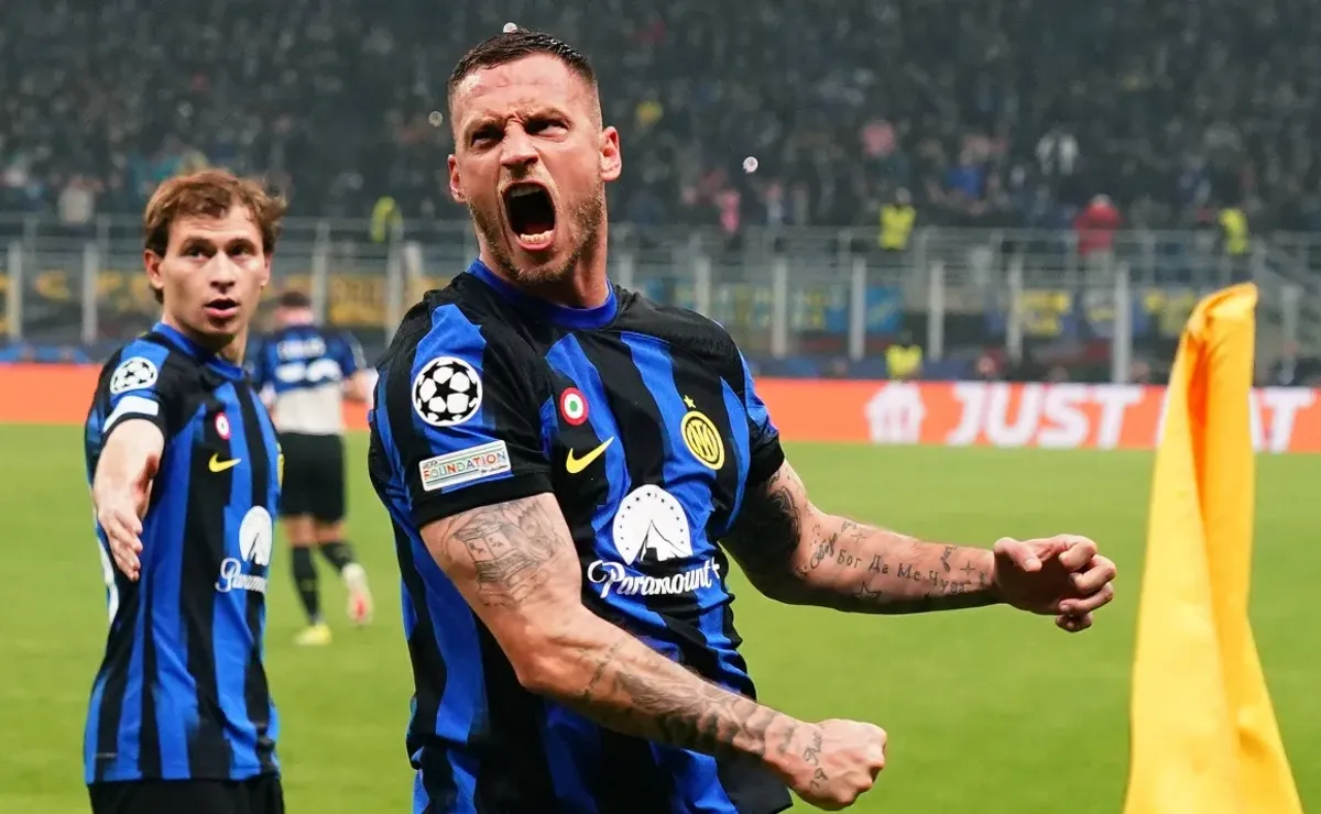 In-form Inter beats Atletico, PSV and Dortmund slug out draw