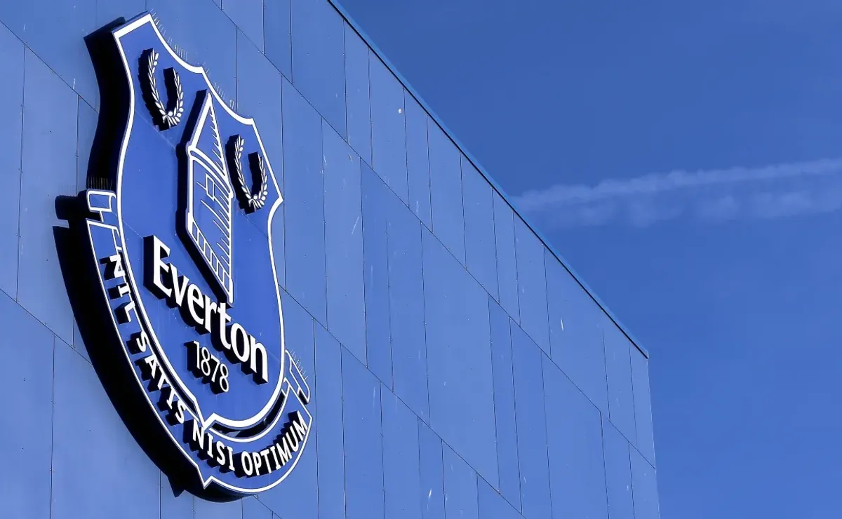 Everton may have to pay financial settlement after club files claim
