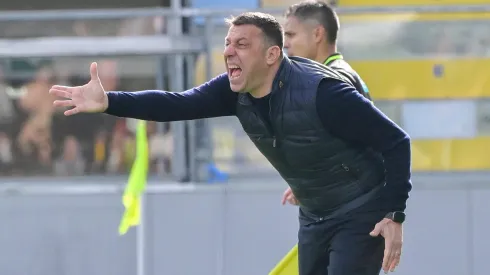 Serie A club sacks manager after headbutting opposing player