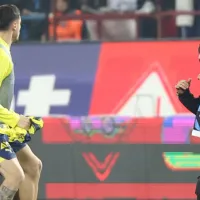 Twelve fans arrested in Turkish Super Lig for storming the pitch