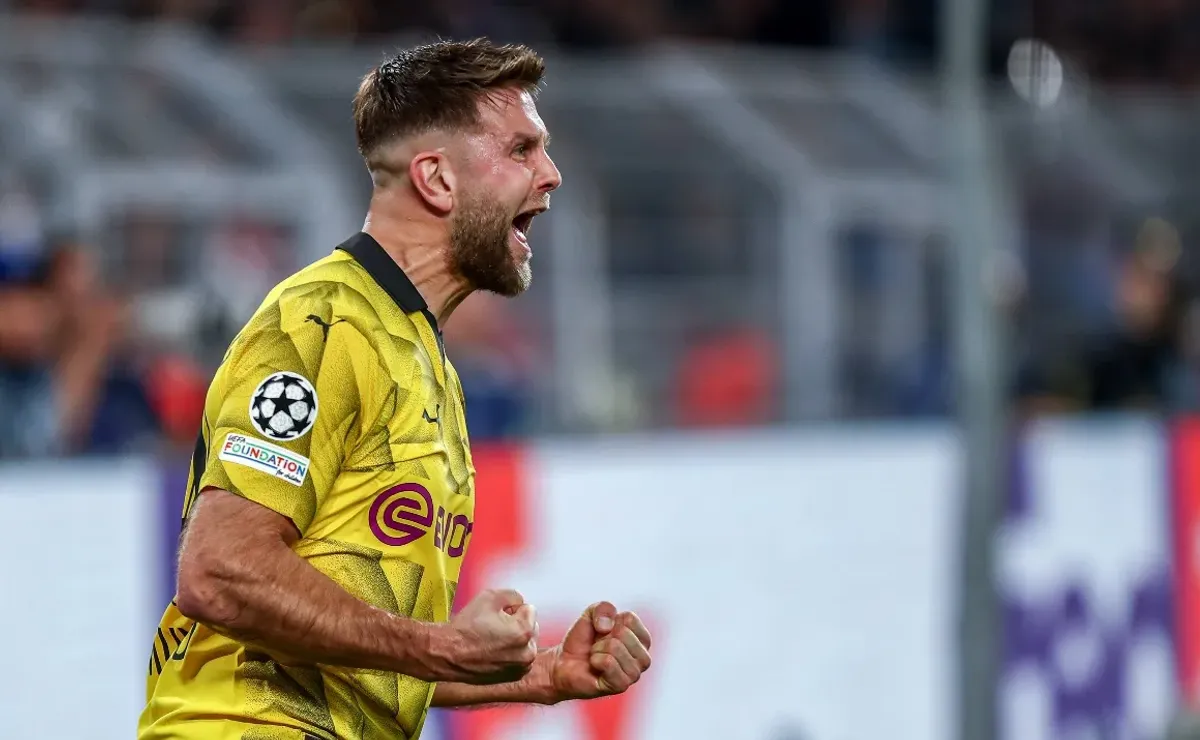 Dortmund creeps past PSG in Champions League first leg