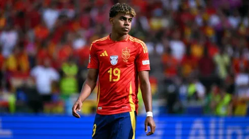 Messi bathing baby Lamine Yamal: Unusual backstory emerges