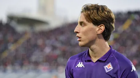 Fiorentina's Edoardo Bove underwent successful defibrillator surgery.