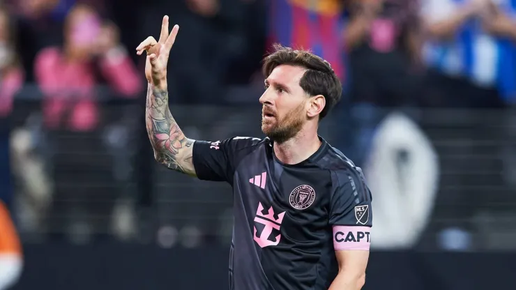 Lionel Messi celebrates his goal 1-1 of Inter Miami during the match between Inter Miami and America as part of the friendly match, at Allegiant Stadium on January 18, 2025 in Las Vegas, Nevada, United States.