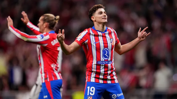 With Robert Lewandowski nearing the end of his career, Barcelona is searching for a long-term replacement.