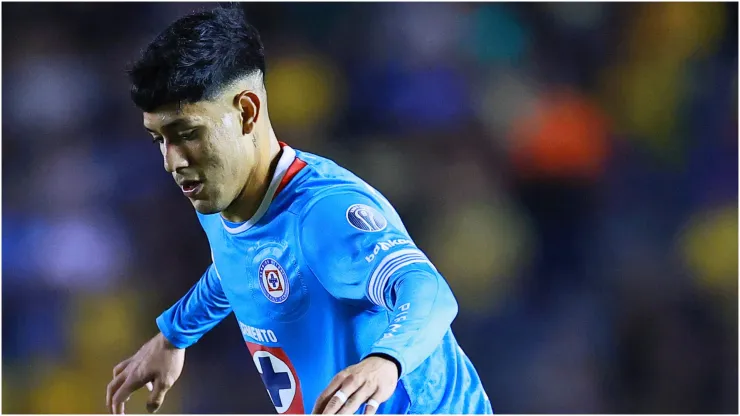 Omar Campos of Cruz Azul