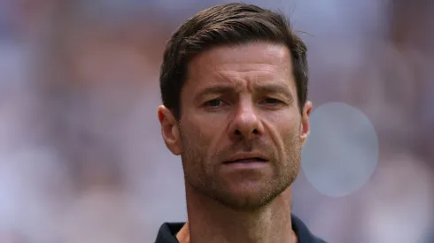 Xabi Alonso, Head Coach of Real Madrid C.F. makes his way onto the pitch during the FIFA Club World Cup 2025 group H match between Real Madrid CF and Al Hilal at Hard Rock Stadium on June 18, 2025 in Miami Gardens, Florida.