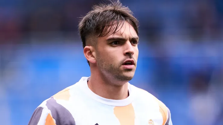Raul Asencio of Real Madrid warms up prior to the LaLiga match between Deportivo Alaves and Real Madrid CF at Estadio de Mendizorroza on April 13, 2025 in Vitoria-Gasteiz, Spain.