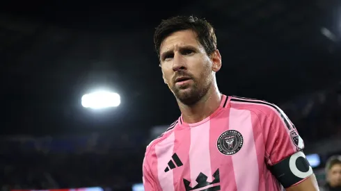 The friendly rivalry between Messi and Callejo adds spice to the Golden Boot race, connecting two Argentines in different leagues but with the same hunger for goals.