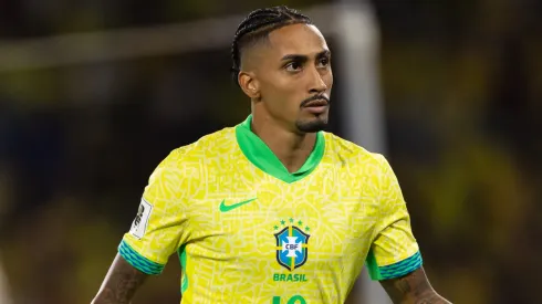 Raphinha of Brazil gestures during the match between Brazil and Chile as part of the South American FIFA World Cup 2026 Qualifier at Maracana Stadium on September 04, 2025 in Rio de Janeiro, Brazil.