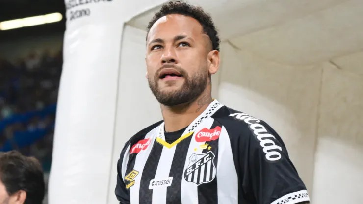 Neymar Jr of Santos takes the field.