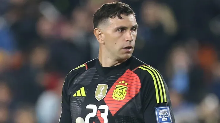 Emiliano Martínez of Argentina.