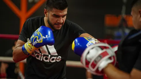 Jesús “Mono” Ramos Jr. en plena labor.
Jacob De León