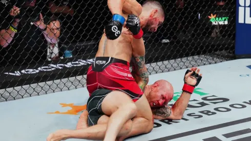 Ilia Topuria logra contundente DU sobre Emmett en Florida
UFC