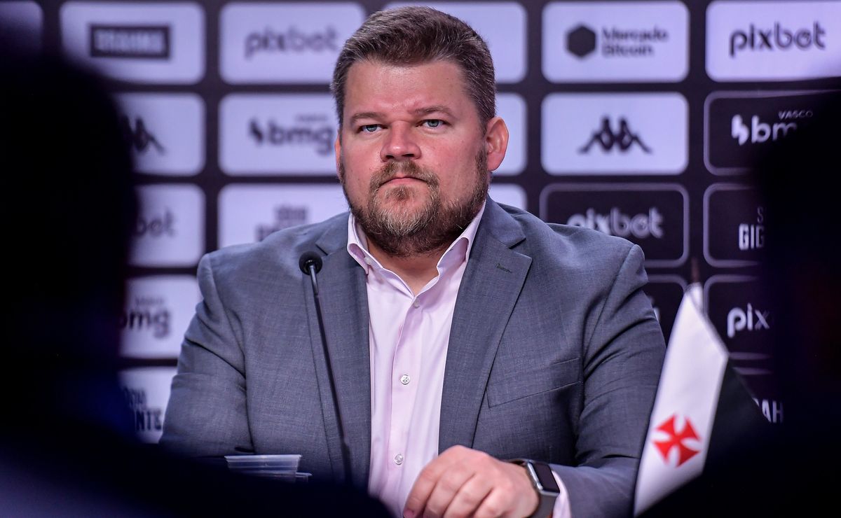 Lúcio Barbosa faz promessa para torcida do Vasco