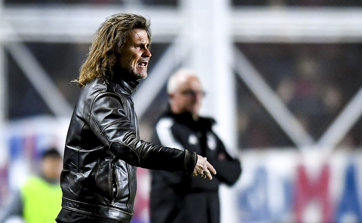 Insúa le metió presión a San Lorenzo para que compre el pase de Batalla ...