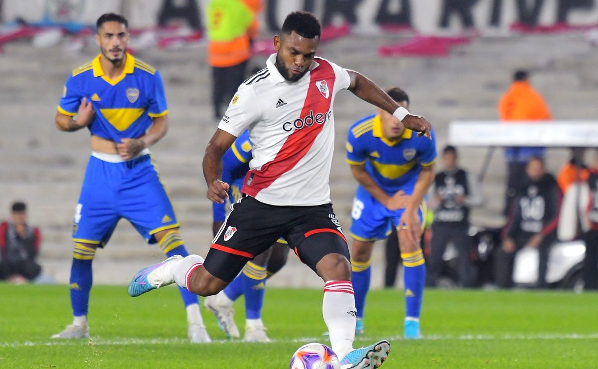 La increíble suma que pagó un fanático de River por la pelota del gol ...