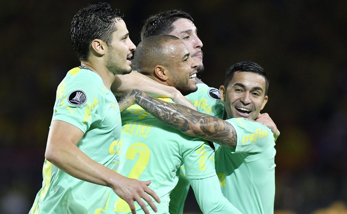 Palmeiras, con el once casi listo para visitar a Boca en la Bombonera ...