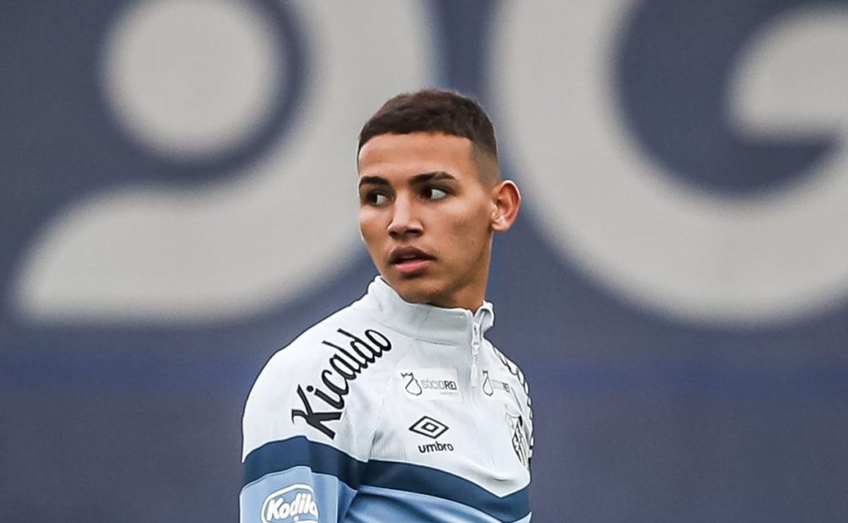 É inacreditável isso, nenhum veterano teve coragem Deivid Washington