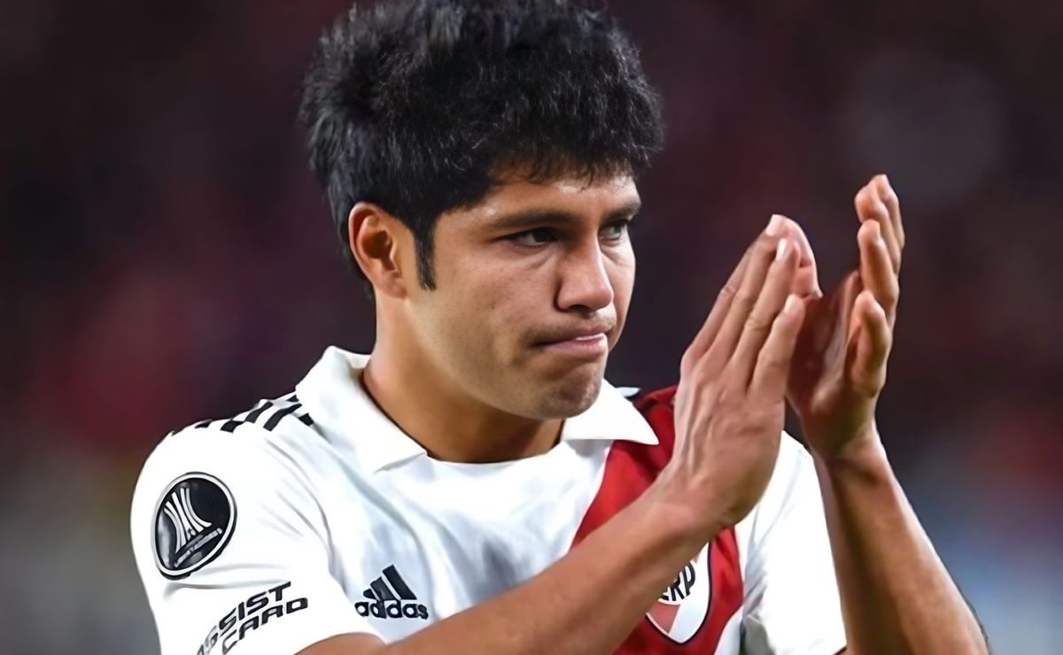 Só falta isso, está quase: Vasco avança por Robert Rojas e tem ...