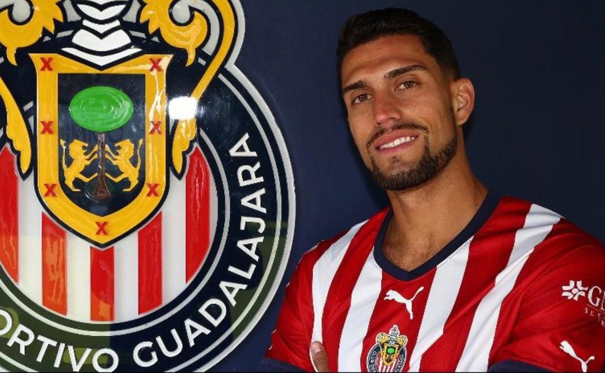 Chivas hizo oficial el regreso de Daniel Ríos como segundo regalo de la ...