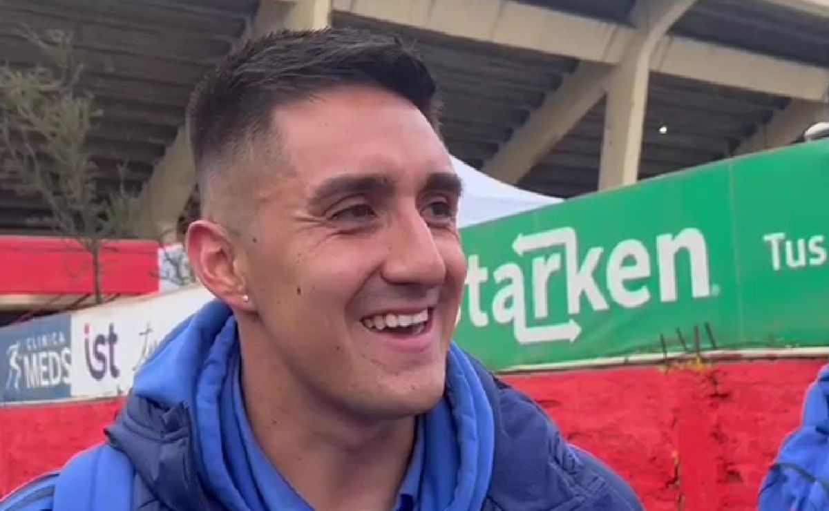 Ignacio Tapia se emociona al escuchar el relato de su gol ante Colo