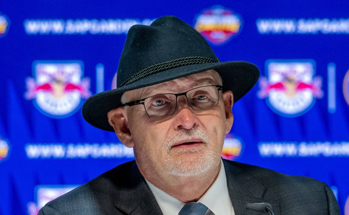 NHL News: Sabres coach Lindy Ruff drops blunt admission after tenth ...