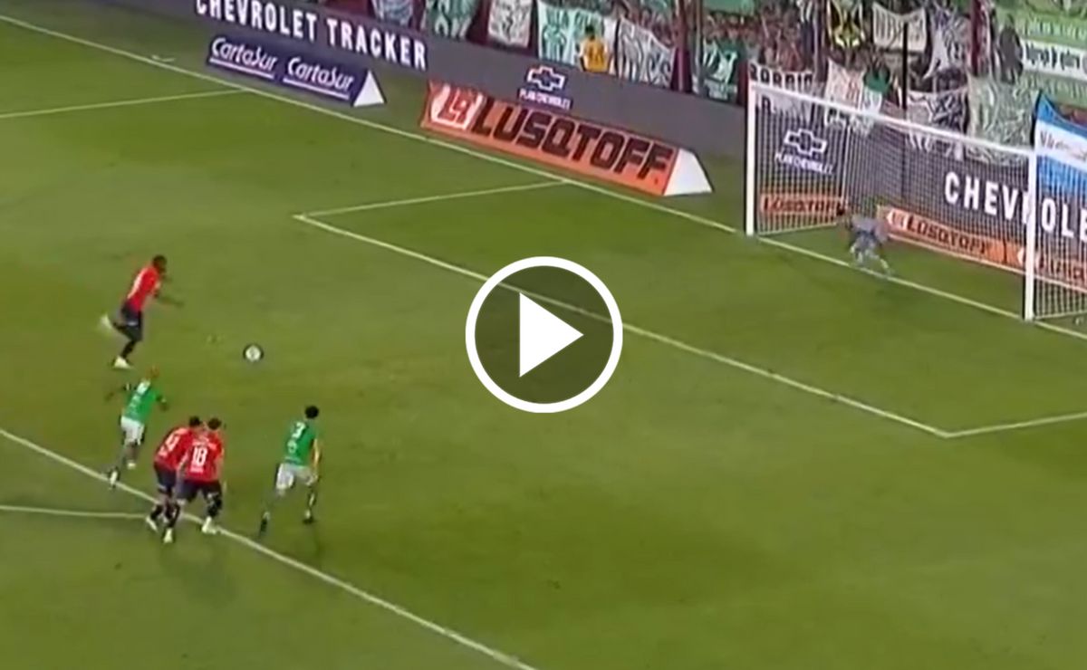 (VIDEO) Jhonny Quiñónez marcó con Independiente y así fue la emotiva