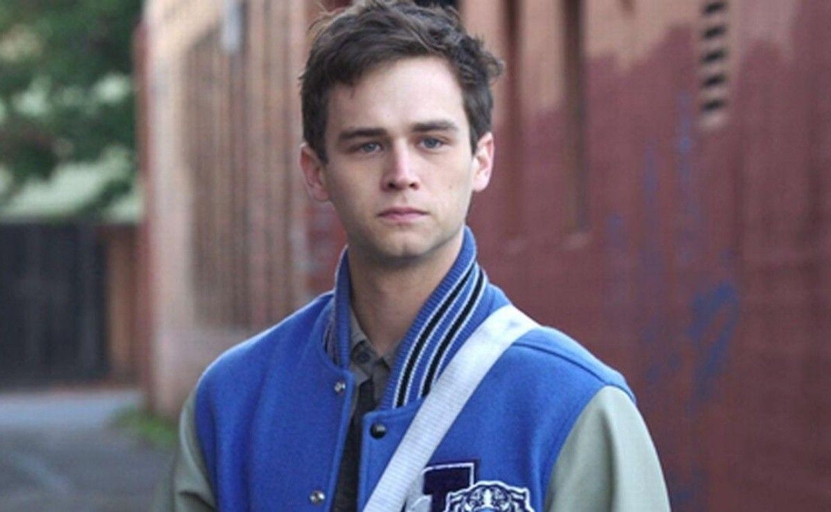 13 Reasons Why Justin Foley Causa Sensaci n En Los Fans Spoiler 13-reasons-why-justin-foley-causa-sensaci-n-en-los-fans-spoiler