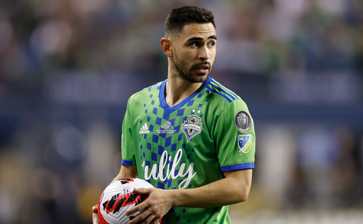 Álex Roldán seguirá en Seattle Sounders: por cuántos años renovó su ...