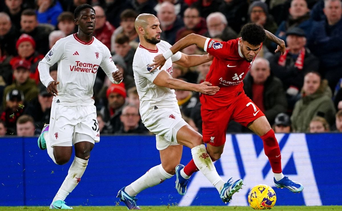 Epl Prompter EPL commentators on NBC: April 6 and 7