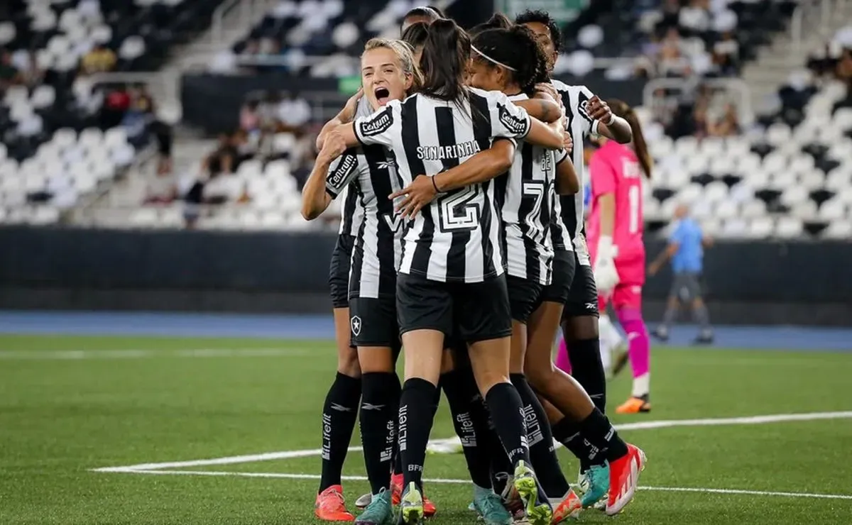 Botafogo a uma vitória da classificação no Brasileirão Feminino A2