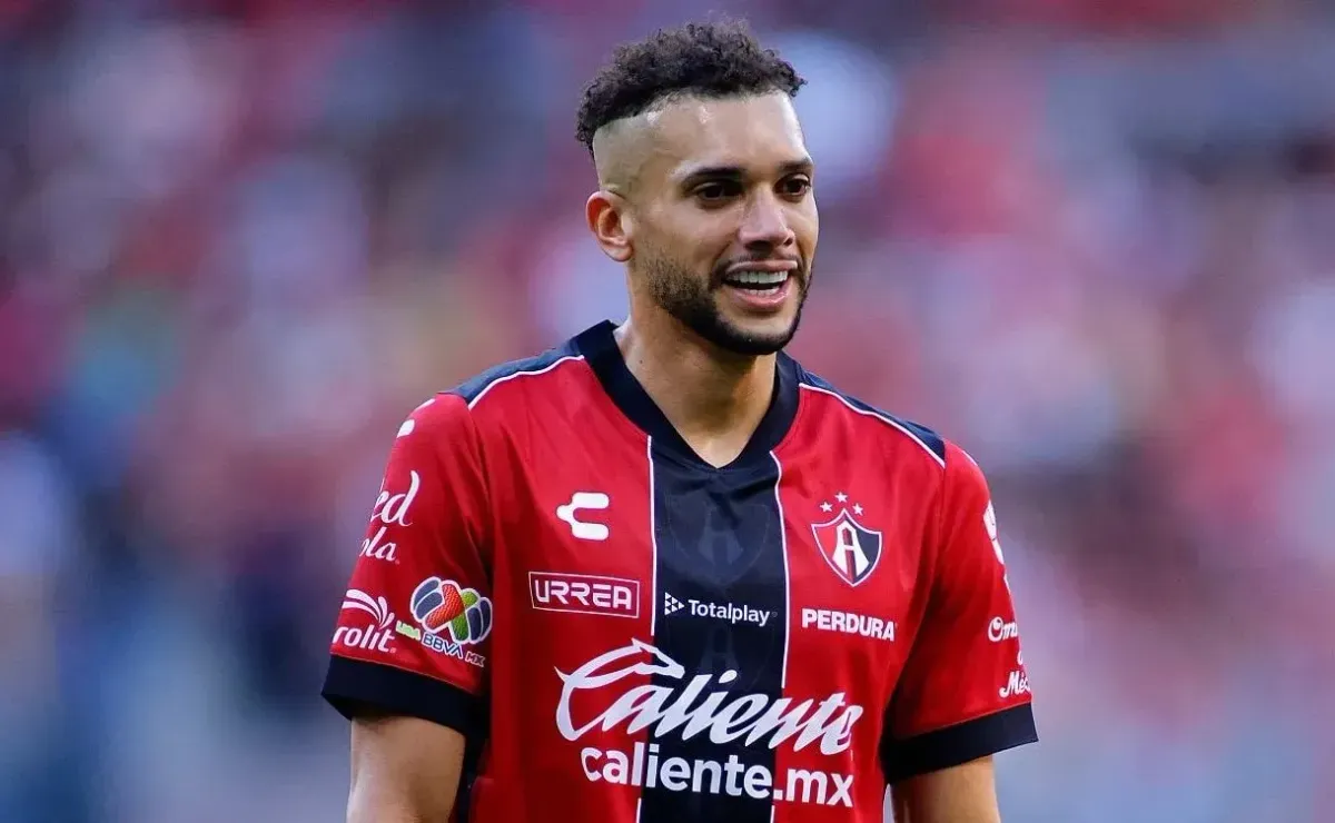 Alvo do Internacional, Doria confirma acordo para saída do Atlas