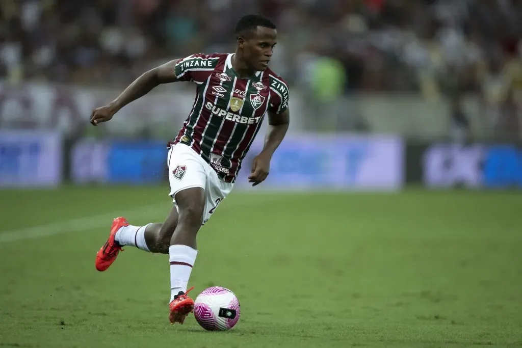 Jhon Arias jogador do Fluminense durante partida contra o Athletico-PR no estadio Maracana pelo campeonato Brasileiro A 2024. Foto: Jorge Rodrigues/AGIF