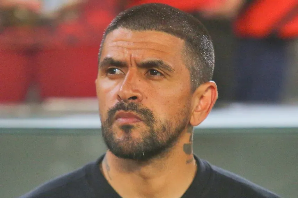 Lucho durante partida contra o Vitória no Campeonato Brasileiro A 2024. Foto: Gabriel Machado/AGIF