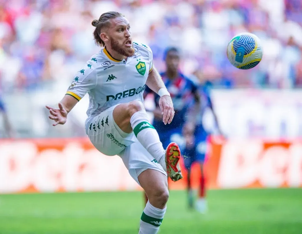 Pitta jogador do Cuiaba durante partida contra o Bahia no estadio Arena Fonte Nova pelo campeonato Brasileiro A 2024. Foto: Jhony Pinho/AGIF
